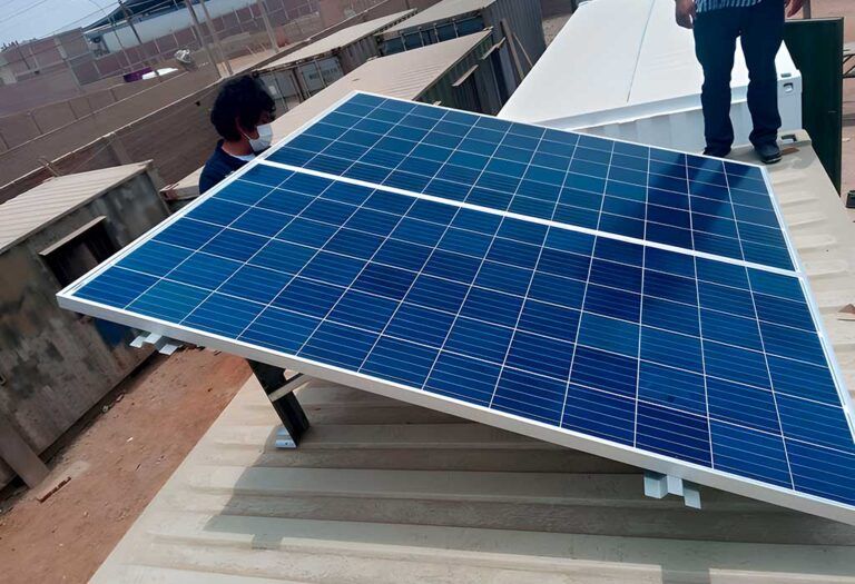 instalacion-paneles-solares-01