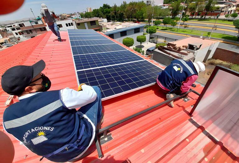 instalacion-paneles-solares-03