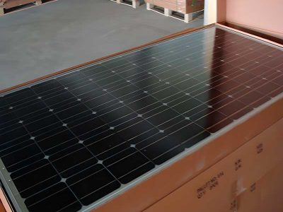 Nuestra-Fabrica-de-Fotovoltaicos-07